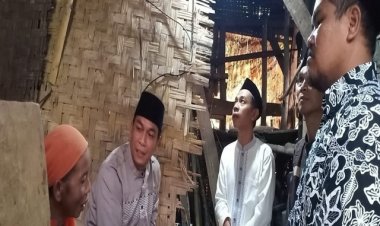 Sambil Tarling, Camat Cisata Pandeglang Sisir Warga Miskin Untuk Dikasih Bantuan