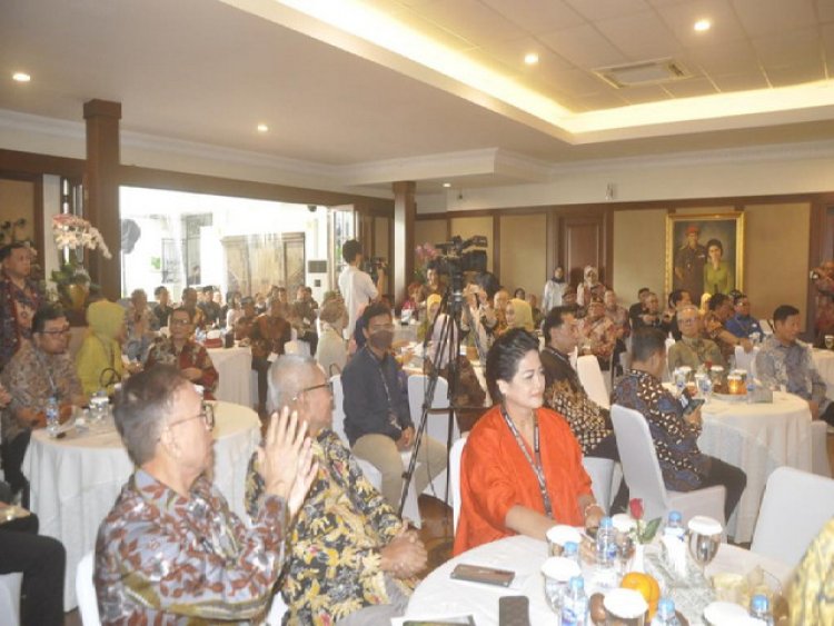 Jenderal TNI (Purn) Agum Gumelar Pada Halal Bihalal 1444 H Paguyuban Urang Sunda Asli