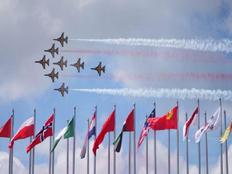 Panglima TNI Hadiri Upacara Pembukaan Langkawi International Maritim And Aerospace 2023 di Malaysia