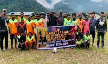 Sinergitas Untuk Negeri, Kolaborasi Satgas Yonif 143/TWEJ Dan Polri Gelar Turnamen Sepakbola di Papua