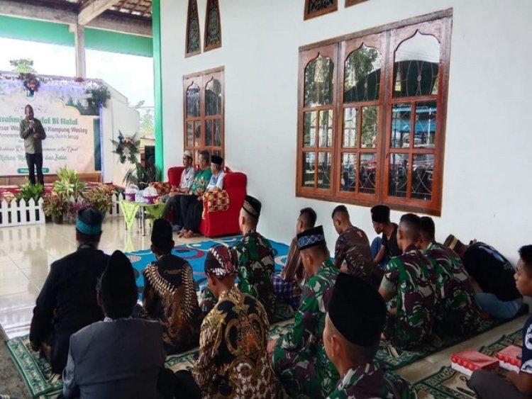 Menjelang Hari Raya Idul Adha, Satgas Yonif 143/TWEJ Hadiri Silaturahmi di Perbatasan RI-PNG