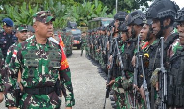 Dandim 1710/Mimika Hadiri Apel Gelar Pasukan PAM VVIP Wakil Presiden RI
