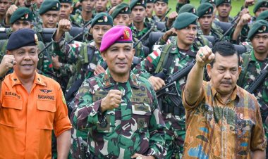 Danlantamal IX Hadiri Upacara Pemberangkatan Satgas Pengamanan Pulau Terluar XXVI Tahun 2023