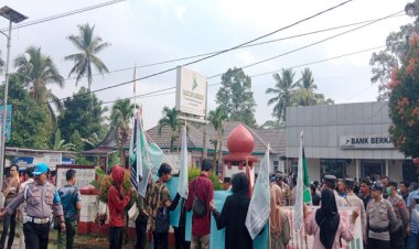 HMI Gelar Aksi Atas Galian Tanah Yang Diduga Ilegal di Menes - Pandeglang