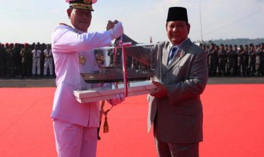 Menhan Prabowo Serah Terimakan Dua KRI ke TNI AL, Pulau Fani-731 dan Pulau Fanildo-732