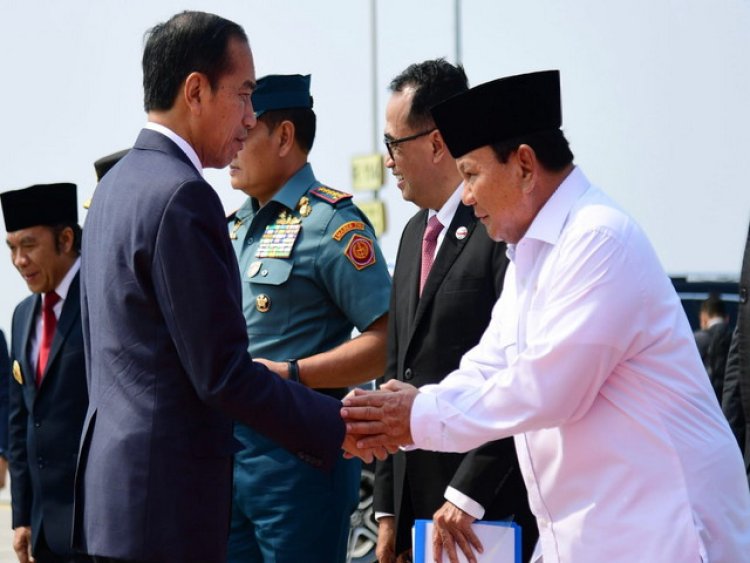 Menhan Prabowo Lepas Keberangkatan Presiden Jokowi ke India
