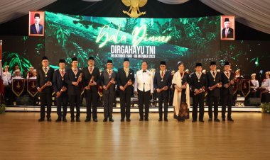 Menhan Prabowo Beri Penghargaan Dharma Pertahanan Utama