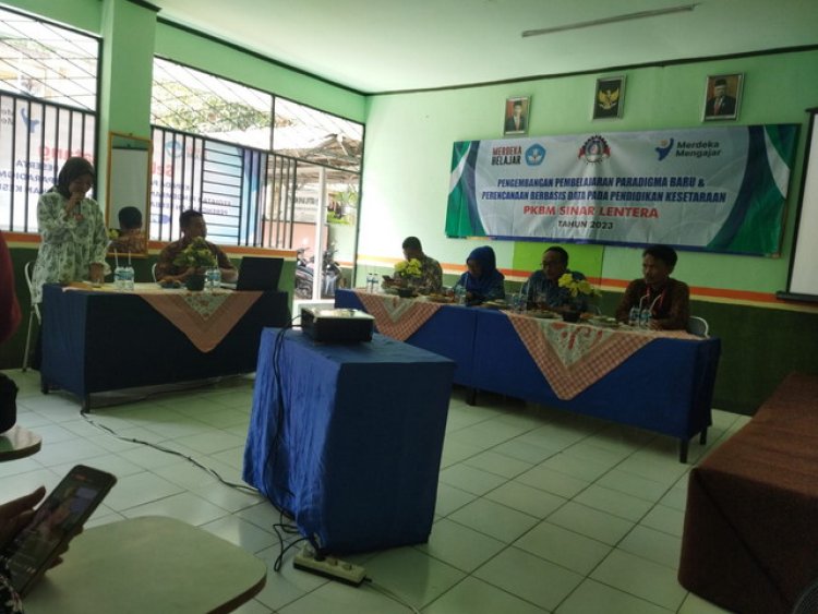 PKBM Sinar Lentera Laksanakan Kegiatan Pengembangan Pembelajaran Paradigma Baru