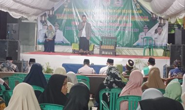 Acara Penyelenggaraan PHBI di Desa Pagelaran di Isi Tausiyah Mubaligh, Kendati tidak dihadiri Camat Pagelaran dan Anggota DPRD Acara Berlangsung Meriah