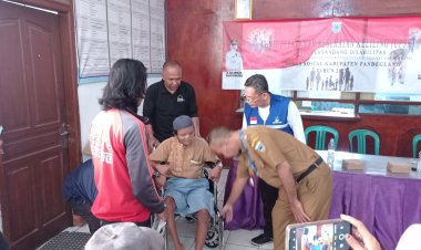 Puluhan Alat Alat Bantu Untuk Penyandang Disabilitas di Salurkan, Ini Kata Kadinsos Pandeglang