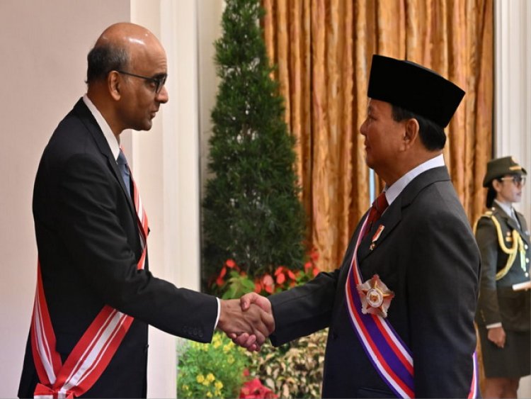 Presiden Singapura Beri Penganugrahan Darjah Utama Bakti Cemerlang Kepada Menhan Prabowo