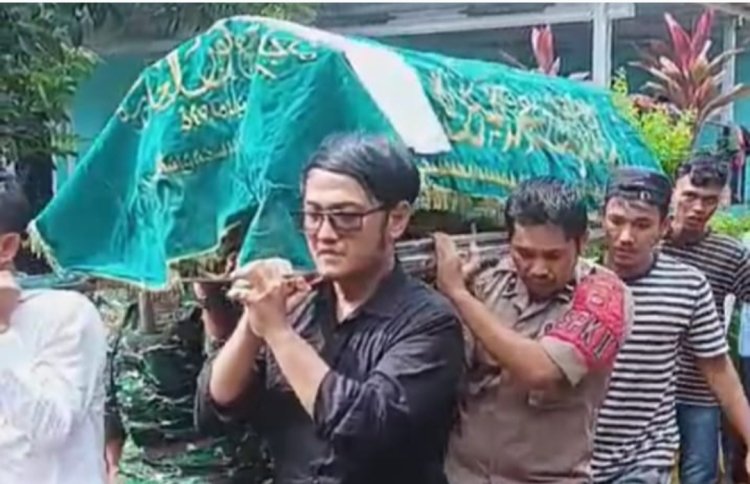 Pamsung TPS Margasana Meninggal Pasca Pemilu 2024, Kapolsek Pagelaran: Anggota Polsek Pagelaran Takziah di Rumah Duka