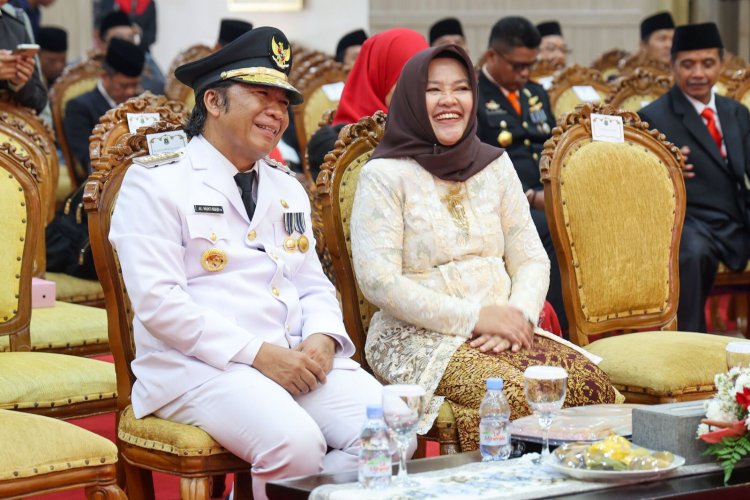 Saksikan Detik-Detik Proklamasi Kemerdekaan RI, Pj Gubernur Banten Al Muktabar: Cita-Cita Para Pahlawan Akan Terus Diperjuangkan