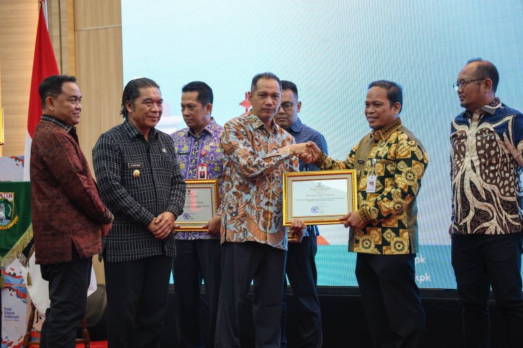 Roadshow Bus KPK di KP3B, Pj Gubernur Banten: Pendidikan Antikorupsi Perkuat Karakter dan Integritas Siswa