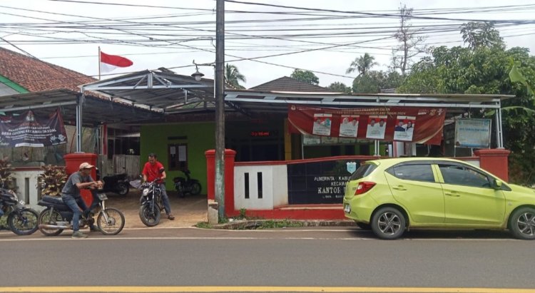 PJ Kades Cipicung Kecamatan Cikedal, Diduga Gunakan Anggaran Desa Tahap 2 Tahun 2024, Untuk Renovasi Dapur dan Lengkapi Fasilitas Teras Rumah