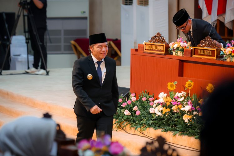 Hadiri HUT ke-16 Kota Tangerang Selatan, Pj Gubernur Banten Al Muktabar: Provinsi Banten Terus Giatkan Kesejahteraan Rakyat