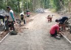 Rohmatulloh Maksimalkan Pembangunan Infrastruktur Jalan di Desa Cipicung