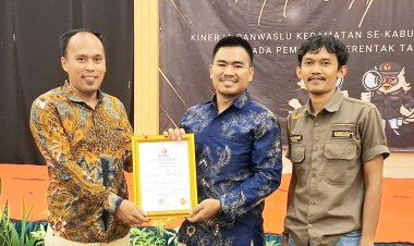 Eef Aepudin, Pemuda Pelosok Desa yang Tak Pernah Lelah Mengabdi dan Berjuang