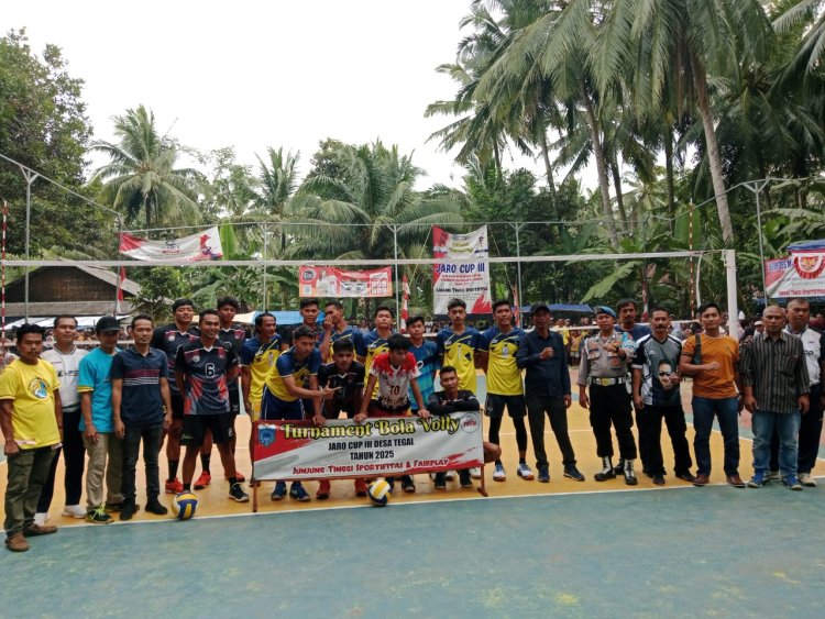 Jaro Boy Karyasari Tembus Final Open Tournament Volly Ball Jaro Cup III Desa Tegal