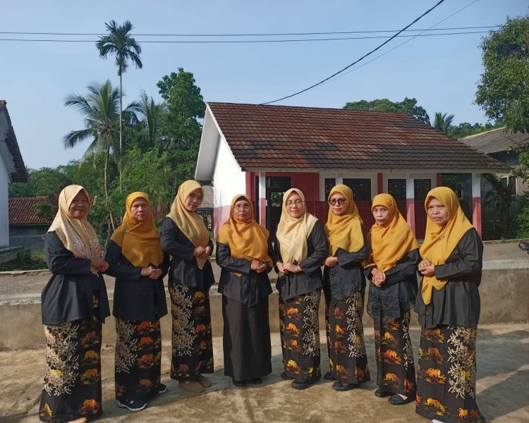 26 Tahun Mengabdi, Masitoh Jadi Guru di SDN Karyawangi 2