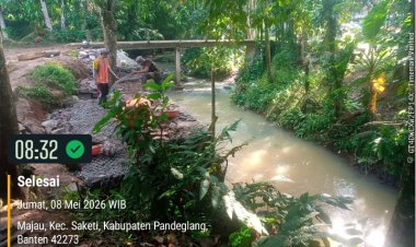 Kondisi Mendesak, Masyarakat Bangun Bronjong di Pinggiran Sungai Cimajau
