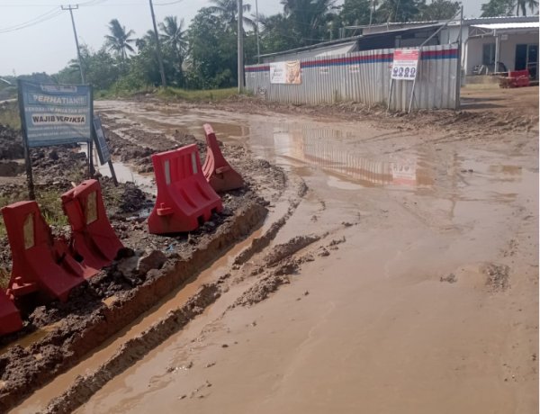 Dinilai Abai Serta Kurangnya Tanggung Jawab, Warga Patia Akan Unjuk Rasa di Depan Kantor PT.Hutama Karya