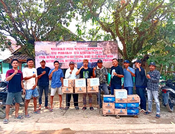 Ratusan Warga Patia Gelar Aksi 18 Mei: Tuntut PT Haka Perbaiki Jalan Rusak Akibat Proyek   