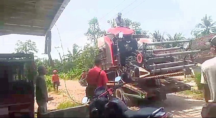 Tanpa Dokumen, Alat Panen dari Lampung Langgar Aturan Penggunaan BBM  ‎ 