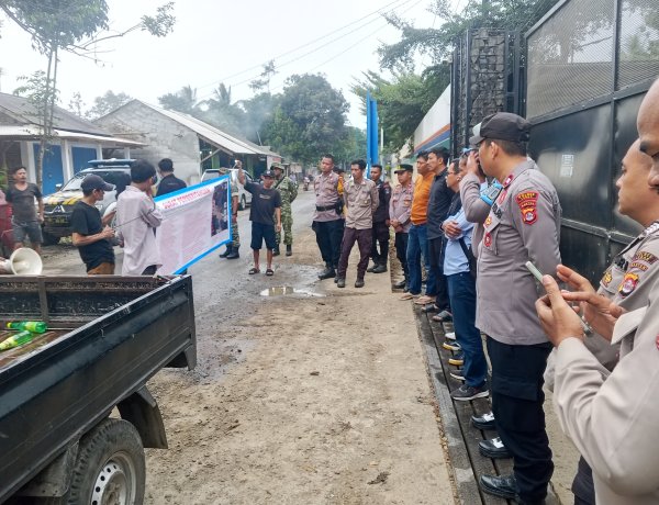 Gelar Aksi di Kantor PT WIKA, Warga Tuntut Kejelasan Status Tanah