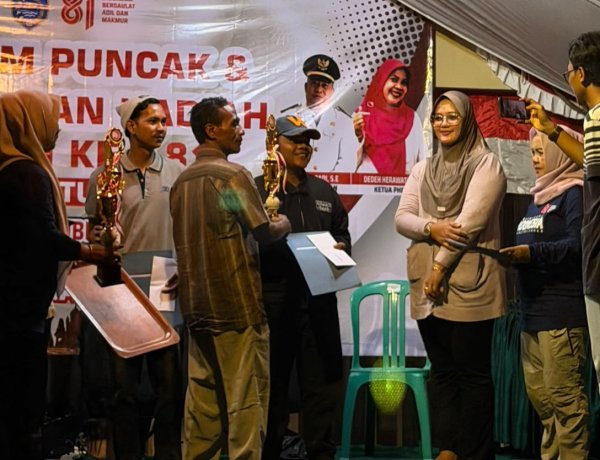 CV Juhed Barokah Labuan Raih Juara 2 Gerak Jalan Umum Kecamatan Labuan