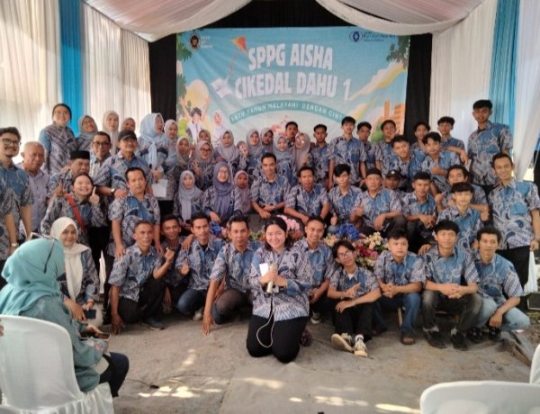 Satu Tahun Melayani dengan Cinta, SPPG Aisha Dahu 1 Cikedal Gelar Tasyakuran