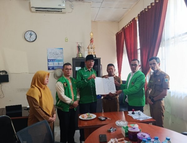 DPC PPP Pandeglang Serahkan SK Kepengurusan Masa Bakti 2026–2031 ke KPU dan Kesbangpol