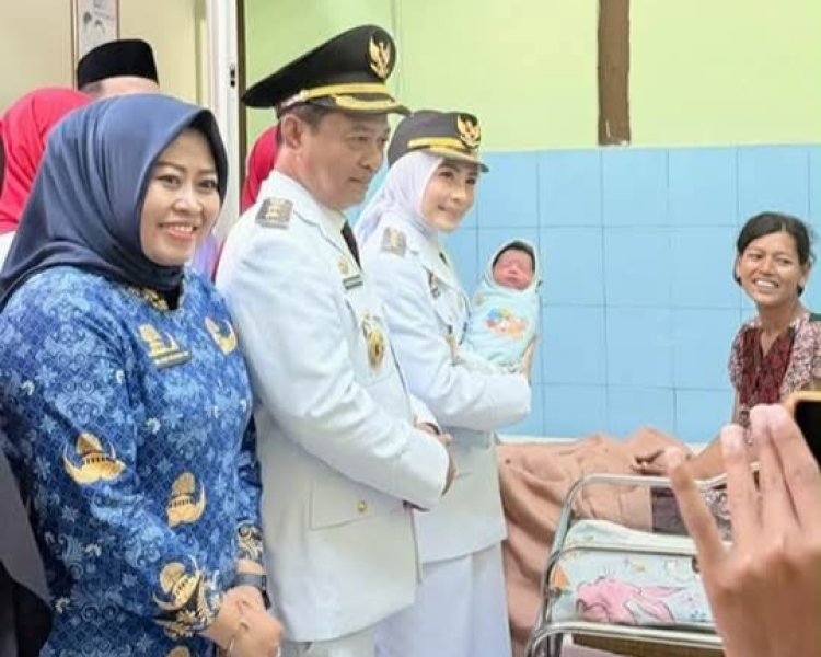 Lahir Tepat 17 Agustus, Bayi Perempuan Ini Diberi Nama Rachma Agustina oleh Pimpinan Daerah