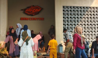 MELEDAK! Warga Tagih Janji Roni Mitra, Klaim Kerugian Puluhan Miliar