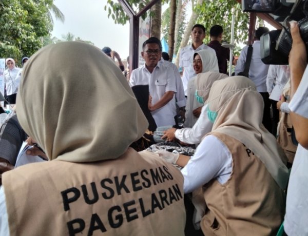 PKM Pagelaran Bantu Pelaksanaan Cek Kesehatan Gratis di Agenda Gubernur Banten
