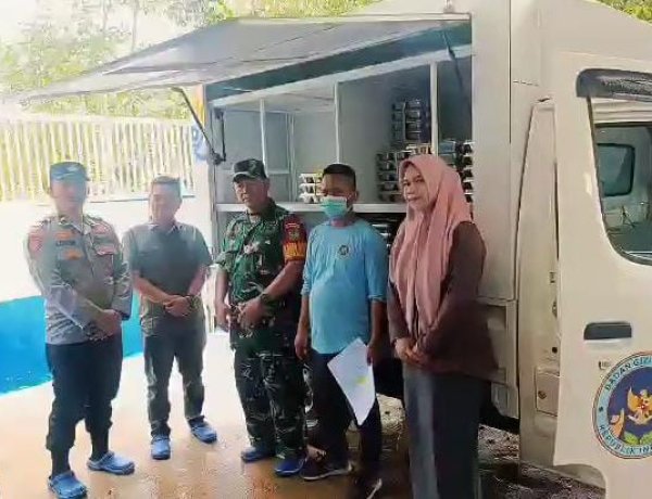 Dapur MBG SPPG Kolelet Serap Produk UMKM dan Hasil Panen Petani Lokal