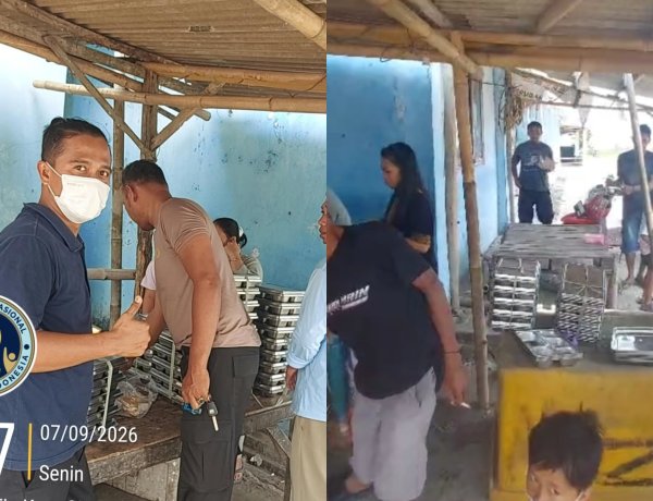 SPPG Sambolo Carita Bagikan MBG kepada Warga dan Pedagang Pesisir Terdampak Abu Vulkanik Gunung Krakatau
