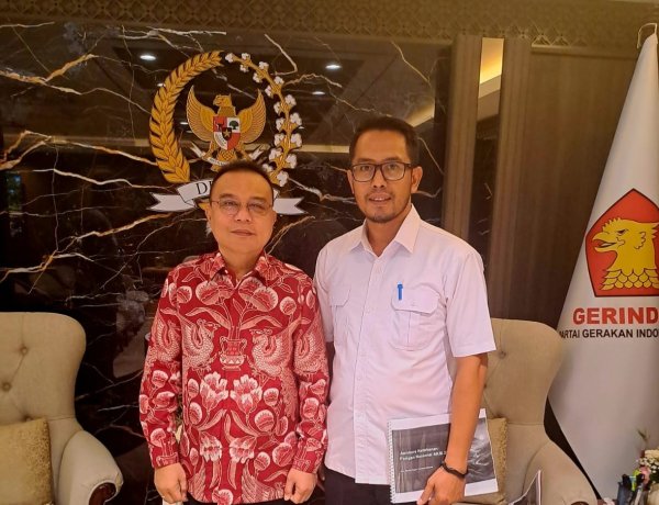 DPR RI Respons Aspirasi AMJ Terkait Penundaan Pilkades