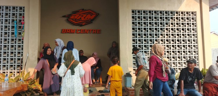 MELEDAK! Warga Tagih Janji Roni Mitra, Klaim Kerugian Puluhan Miliar